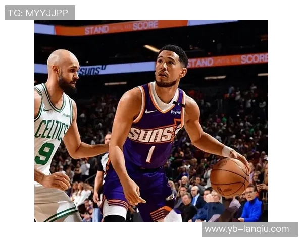 布克表现出色半场10投6中贡献16分2篮板3助攻1盖帽展现全面能力