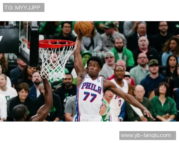 探花秀埃奇库姆闪耀全场攻防俱佳砍下26分助球队展望未来